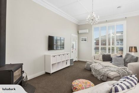 Photo of property in 84 Tomahawk Road, Andersons Bay, Dunedin, 9013