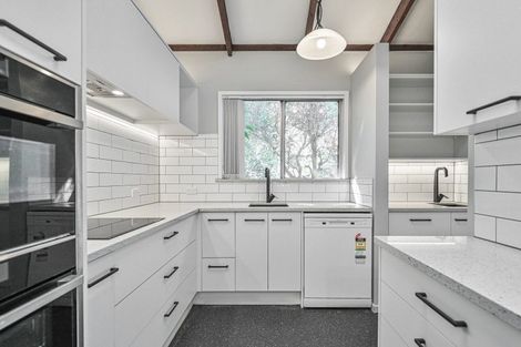 Photo of property in 800 Lumsden Road, Akina, Hastings, 4122