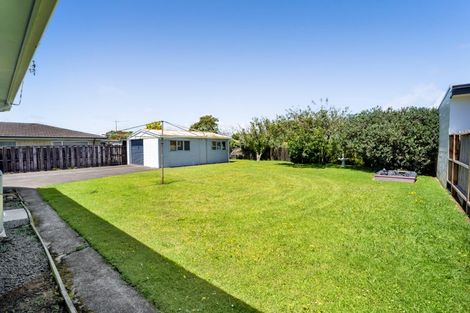 Photo of property in 11 Warkworth Grove, Bell Block, New Plymouth, 4312