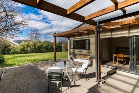 Photo of property in 90 Meadowstone Drive, Wanaka, 9305