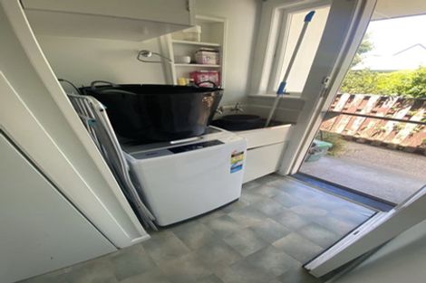 Photo of property in 184 Massey Street, Frankton, Hamilton, 3204