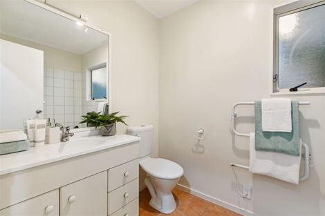 Photo of property in 2/552 Richardson Road, Mount Roskill, Auckland, 1041