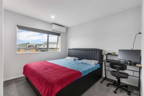 Photo of property in 38/11 Ray Small Drive, Papakura, 2110