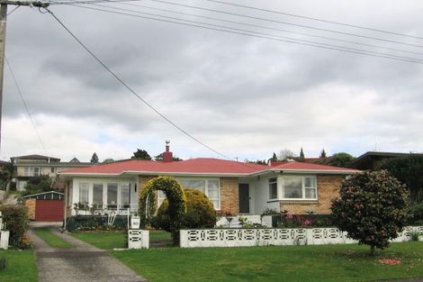 Photo of property in 80 Sutherland Road, Brookfield, Tauranga, 3110