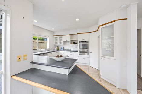 Photo of property in 26 Dannemora Drive, Dannemora, Auckland, 2016