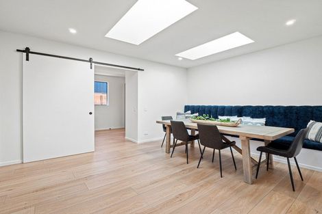 Photo of property in 18 Plough Street, Jacks Point, 9371