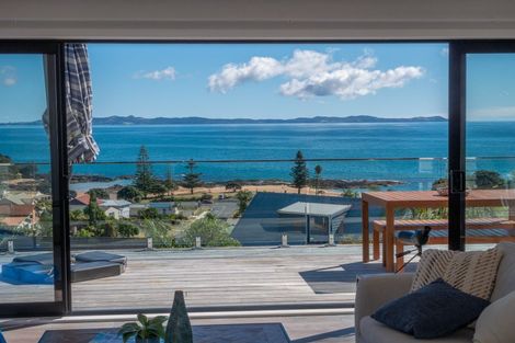 Photo of property in 7 Dudley Crescent, Cable Bay, 0420