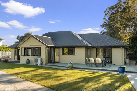 Photo of property in 10 Bransley Grove, Katikati, 3129