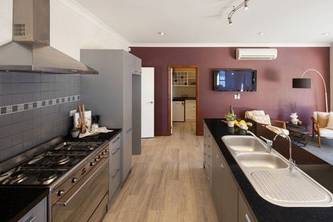 Photo of property in 6 Merlin Close, Huntington, Hamilton, 3210