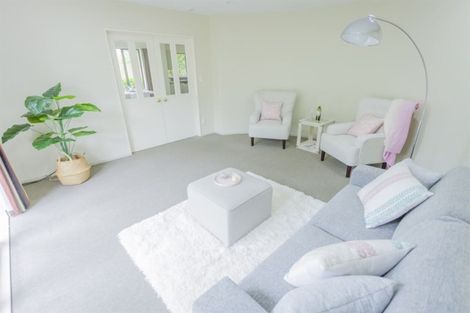 Photo of property in 6 Sheraton Place, Redwood, Christchurch, 8051