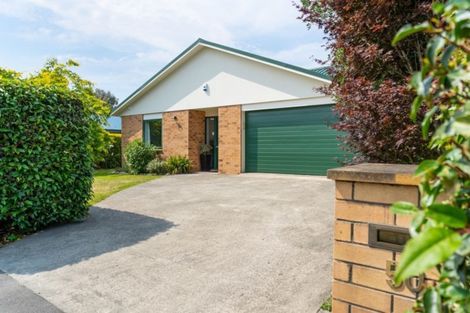 Photo of property in 50 Frederick Street, Carterton, 5713