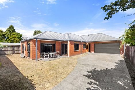 Photo of property in 2/3 Worthy Street, Ilam, Christchurch, 8041