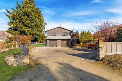 Photo of property in 72 Jims Way, Frankton, Queenstown, 9371