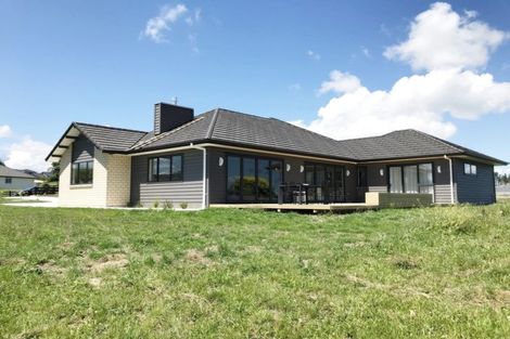 Photo of property in 30 Mcintosh Drive, Pokeno, 2471