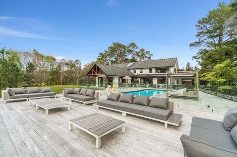 Photo of property in 16 Collings Drive, Lucas Heights, Albany, 0793