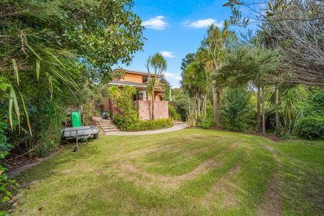 Photo of property in 47 Saddleback Rise, Murrays Bay, Auckland, 0630