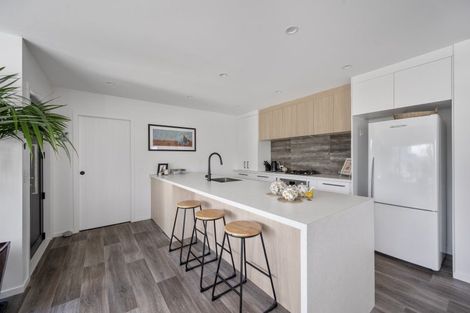 Photo of property in 8a Avenue Road, Greenmeadows, Napier, 4112