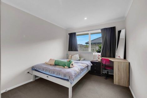 Photo of property in 17 Teatree Close, Huntington, Hamilton, 3210