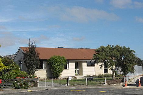 Photo of property in 12 Pitman Place, Waimate, 7924