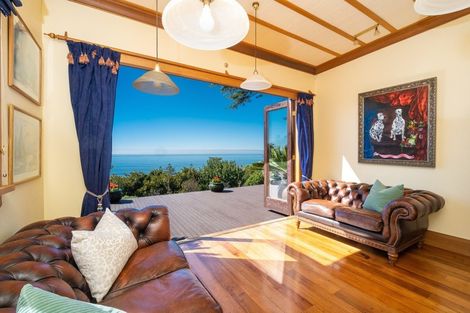 Photo of property in 16 Hukarere Road, Bluff Hill, Napier, 4110