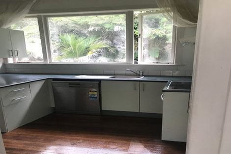 Photo of property in 233 Portage Road, Green Bay, Auckland, 0604