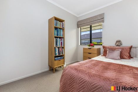 Photo of property in 45 Hadley Wood Drive, Wattle Downs, Auckland, 2103