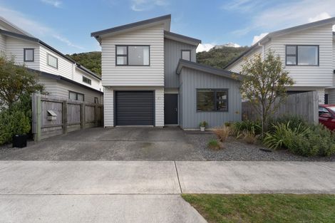 Photo of property in 61 Melksham Drive, Churton Park, Wellington, 6037