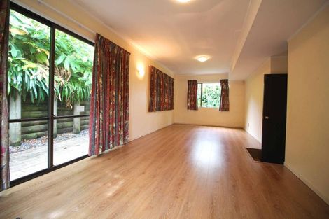 Photo of property in 190 Ti Rakau Drive, Pakuranga Heights, Auckland, 2010