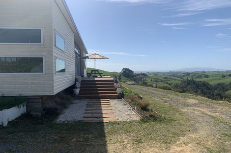 Photo of property in 925 Ngaroma Road, Wharepuhunga, Te Awamutu, 3874