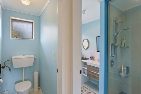 Photo of property in 5a Rutherford Drive, Waikanae Beach, Waikanae, 5036