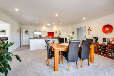 Photo of property in 25 Delta Mews Place, Clive, 4102