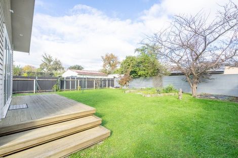 Photo of property in 40 Oxford Street, Hokowhitu, Palmerston North, 4410