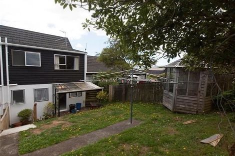 Photo of property in 6 Makatote Grove, Churton Park, Wellington, 6037