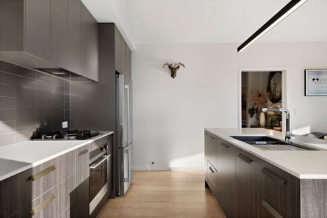 Photo of property in 1 Parera Lane, Jacks Point, Queenstown, 9371