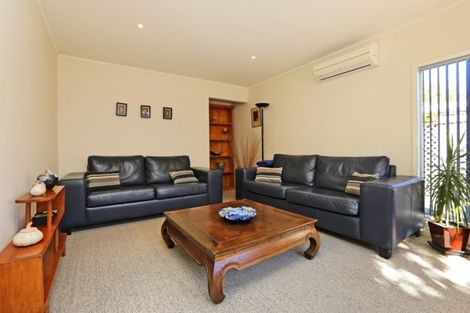 Photo of property in 1/51 Avenue Road, Greenmeadows, Napier, 4112