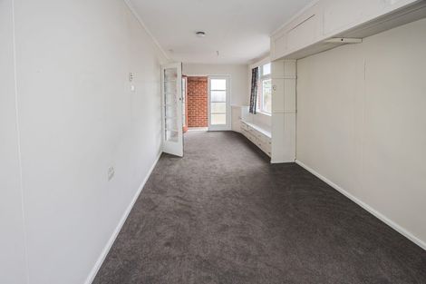 Photo of property in 1 Gladstone Drive, Oamaru North, Oamaru, 9400