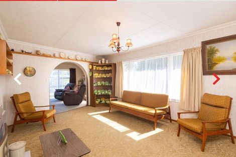 Photo of property in 6 Memorial Park Avenue, Haumoana, 4102