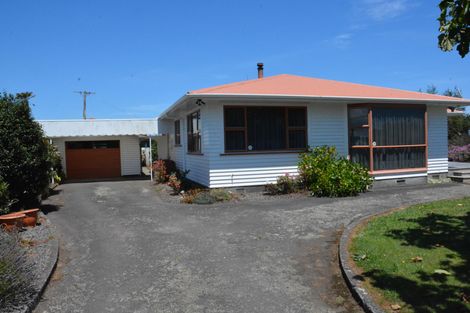 Photo of property in 317 South Road, Hawera, 4610