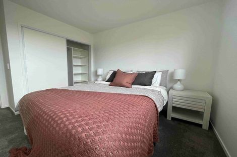 Photo of property in 17/10 Fathom Place, Te Atatu Peninsula, Auckland, 0610