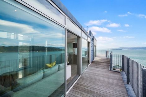 Photo of property in 9 Grafton Road, Roseneath, Wellington, 6011