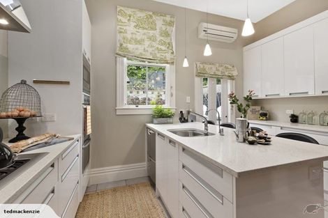 Photo of property in 267 Tinakori Road, Thorndon, Wellington, 6011