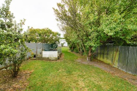 Photo of property in 25 Hunia Street, Marton, 4710