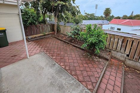 Photo of property in 14d Tainui Street, Frankton, Hamilton, 3204