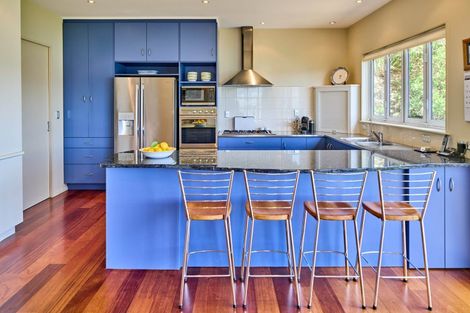 Photo of property in 14 The Crescent, Roseneath, Wellington, 6011