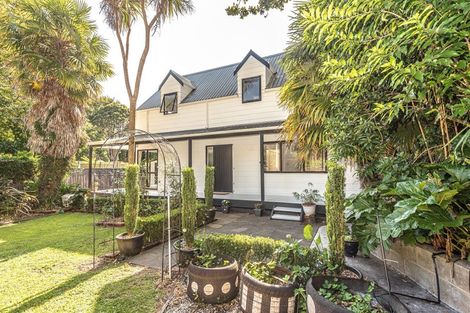 Photo of property in 96a Anzac Parade, Whanganui East, Whanganui, 4500