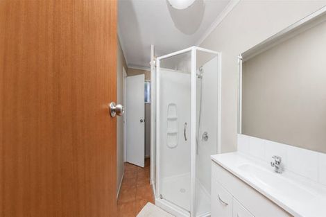 Photo of property in 11 Queen Road, Bellevue, Tauranga, 3110