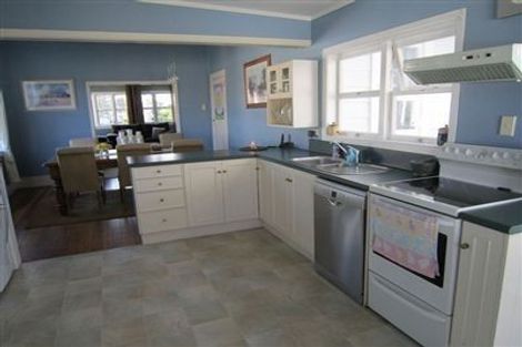 Photo of property in 2/59 Aramoana Avenue, Devonport, Auckland, 0624