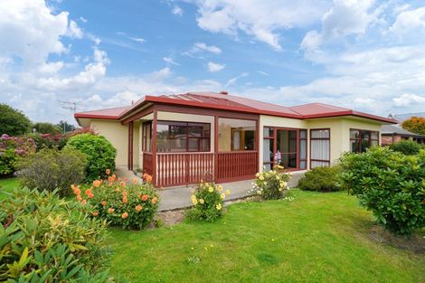 Photo of property in 28 Lees Street, Gladstone, Invercargill, 9810