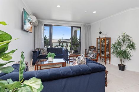 Photo of property in Paramount Apartments, 17/281 Maunganui Road, Mount Maunganui, 3116