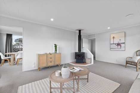 Photo of property in 4 Eros Place, North New Brighton, Christchurch, 8083